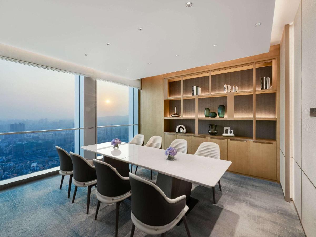 Pullman Shenzhen North Hotel Екстериор снимка
