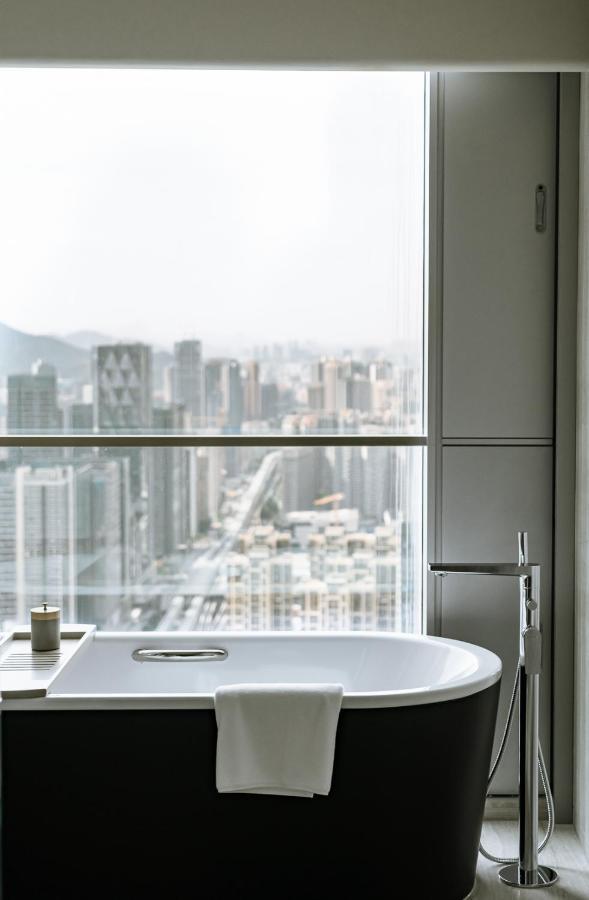 Pullman Shenzhen North Hotel Екстериор снимка